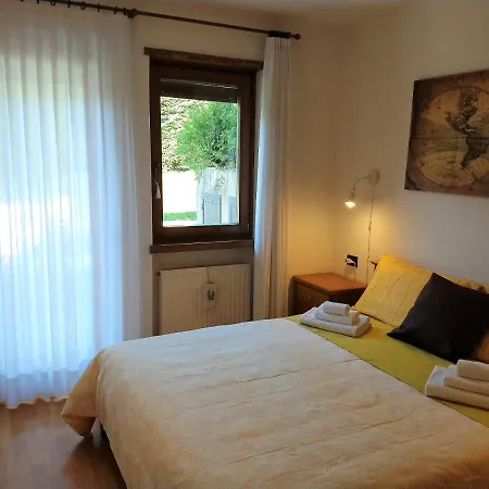 La Cornice 加廖